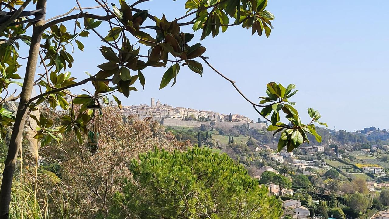 Ideal Bnb Saint-Paul-de-Vence Bagian luar foto
